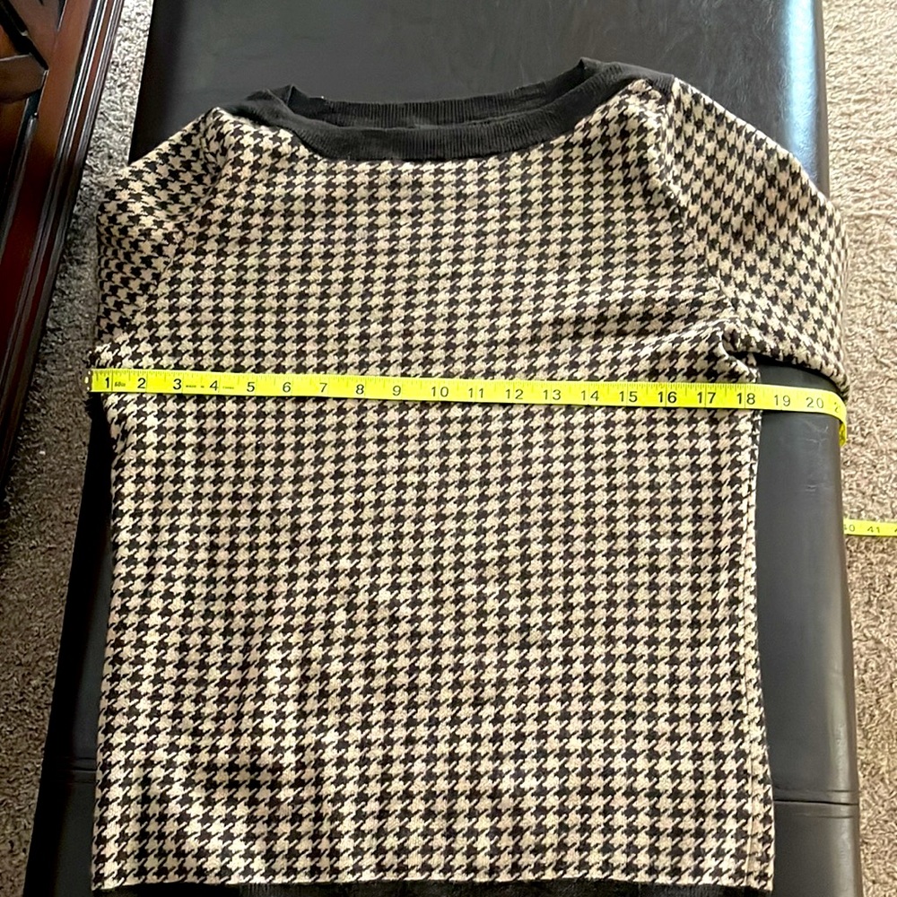 Talbots soft merino wool sweater - Picture 4 of 8